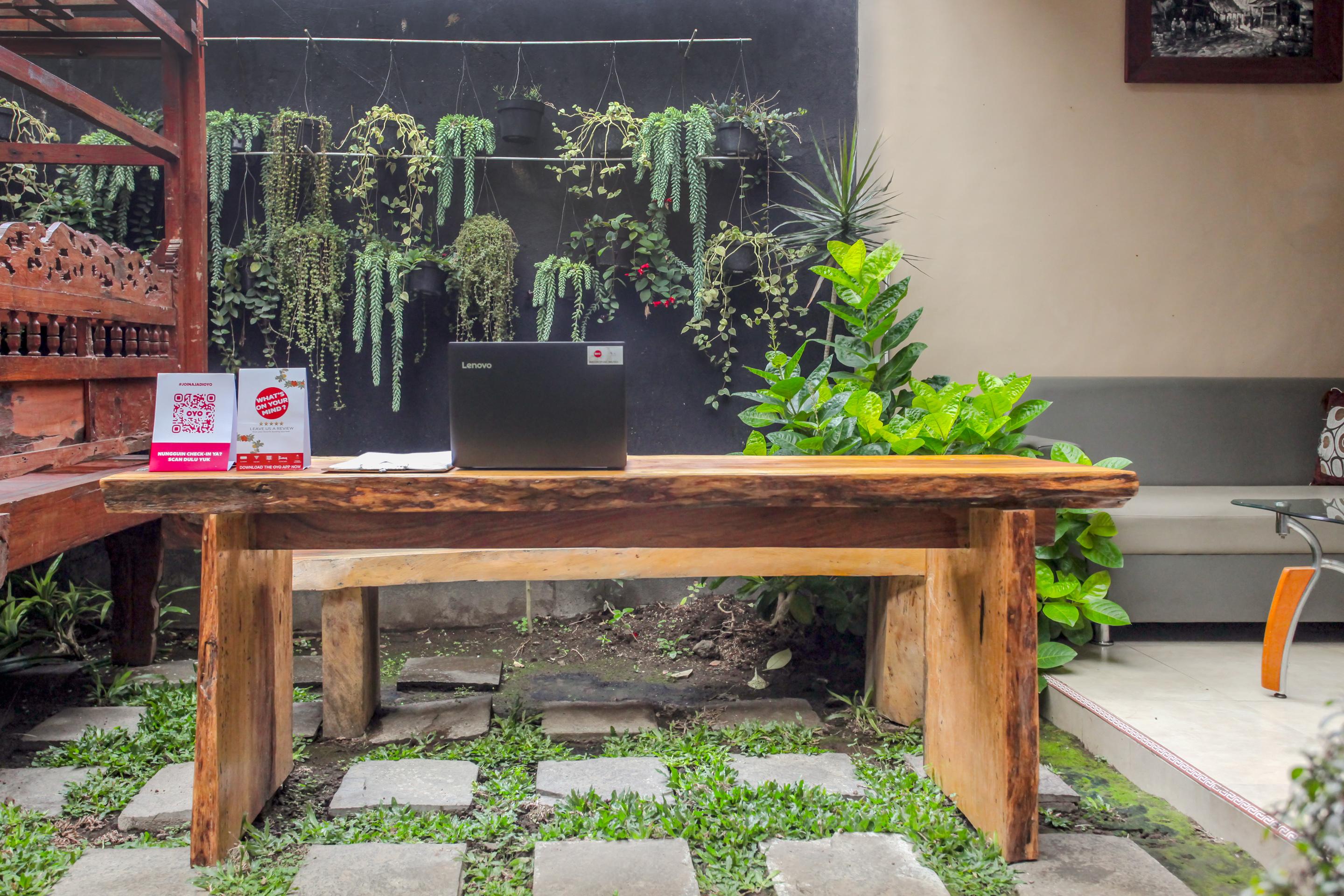 Reddoorz At Villa Akbar 3 Batu  Luaran gambar